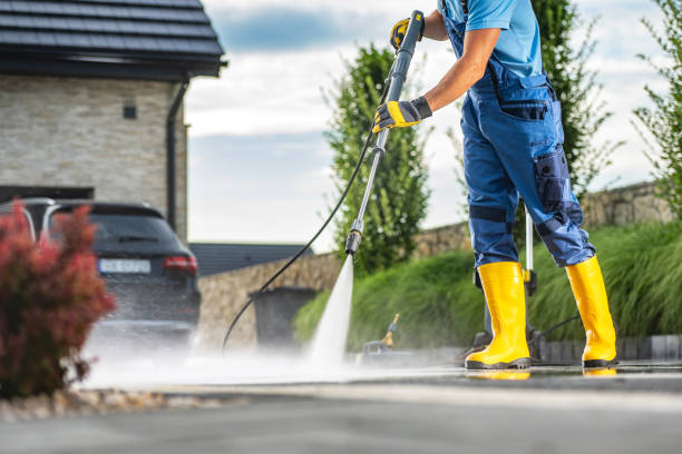 Professional Pressure Washing Services in Randolph, WI